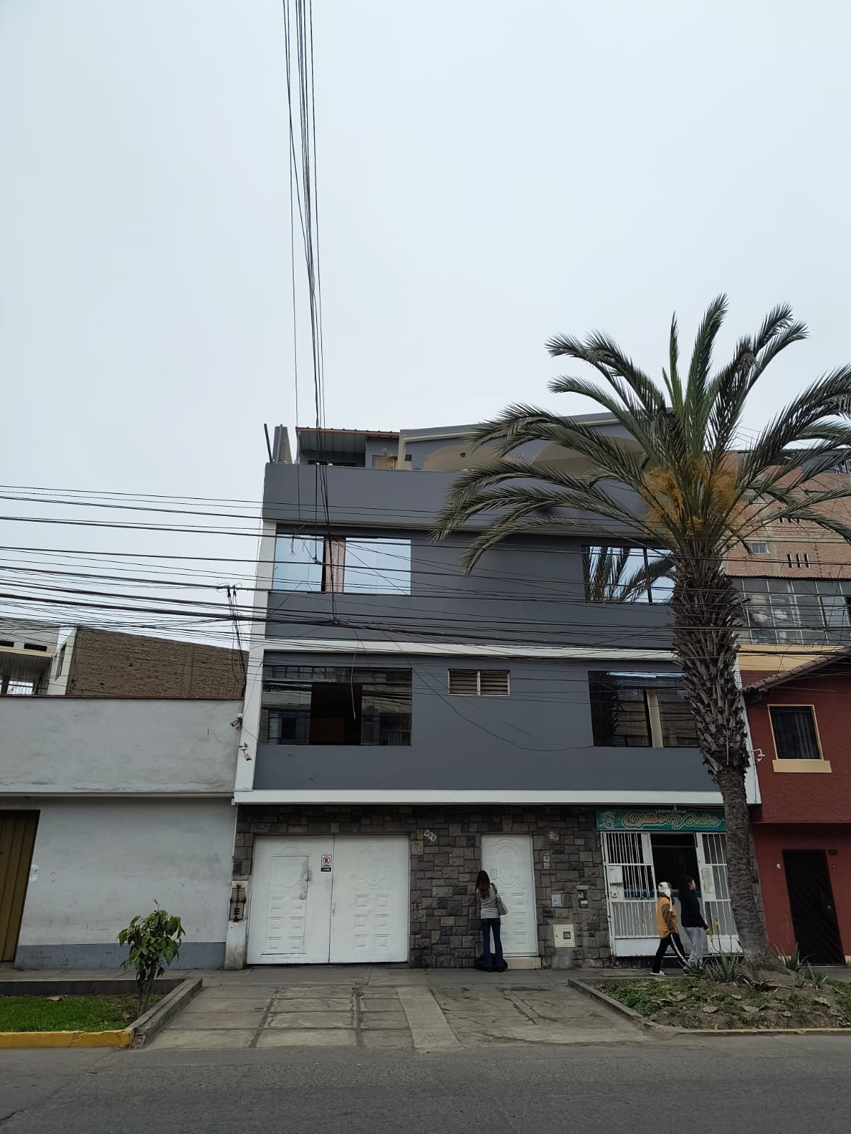 VENTA DE EDIFICIO EN LA VICTORIA  PARA INVERSIONISTAS