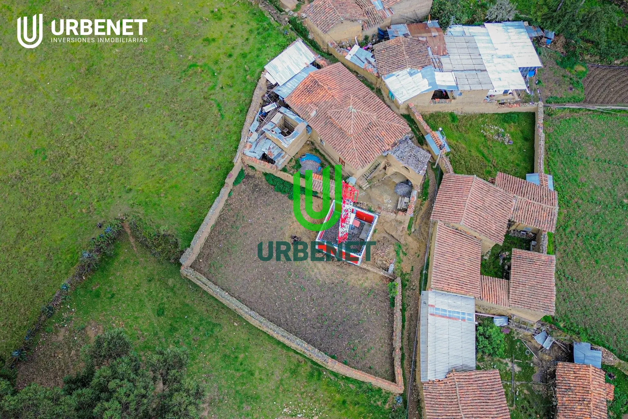 Vendo Terreno Urbano cerca a la carretera principal de Cajay, Huari, Ancash